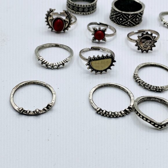 Set of 14 Silver Tone Fashion Rings 7 7.5 8 New - Picture 2 of 5